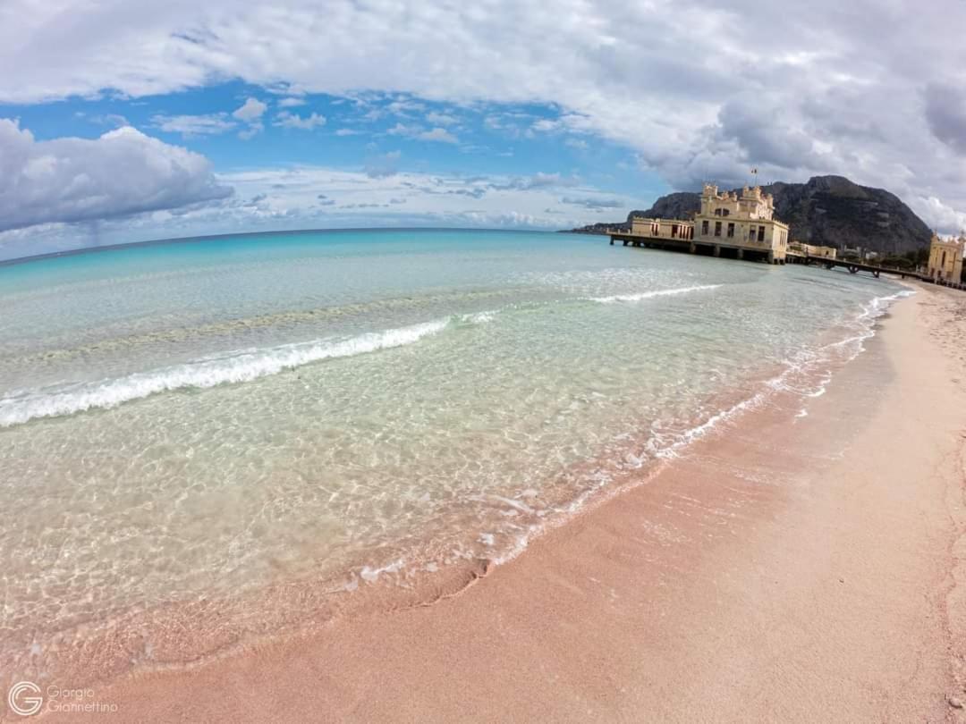 Home Sweet Home Sea Mondello Esterno foto